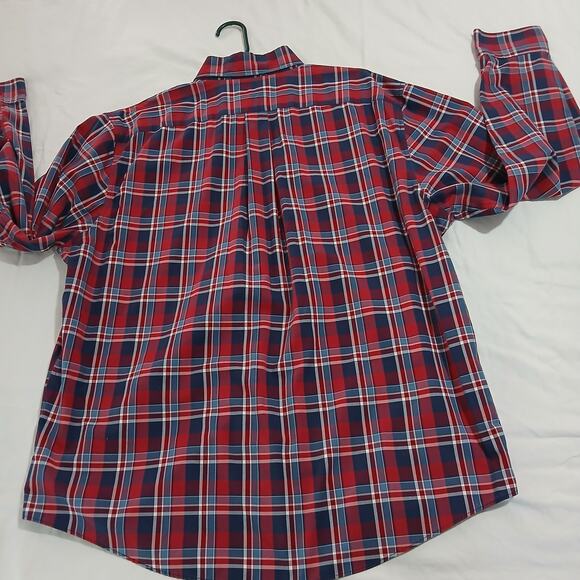 Lands' End XL Traditional Fit Red/Blue plaid Long-Sleeved Button-Down Shirt - Picture 6 of 12